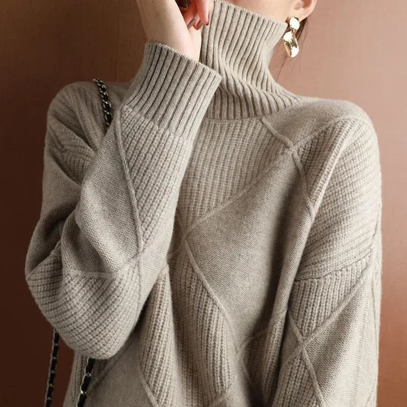 Sweter Wełniany Z Geometrycznym Wzorem