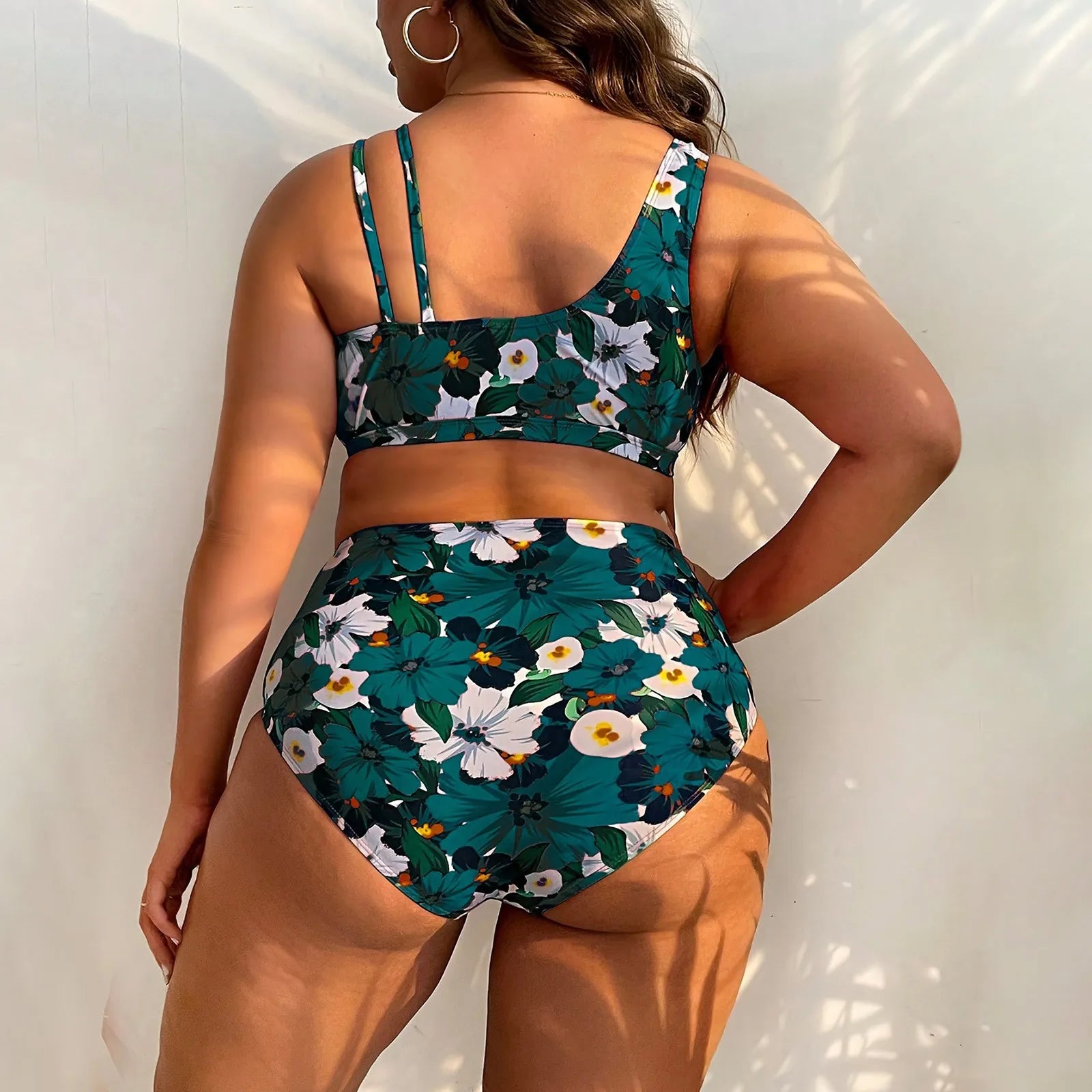 Dwuczęściowy Strój Kąpielowy Plus Size W Kwiaty