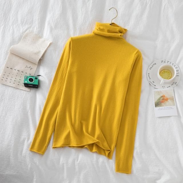 Parine China / Yellow Sweter (no size)